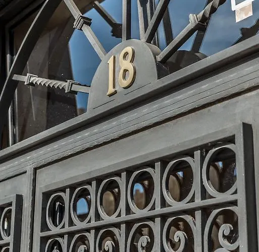 Nwt Station 2* Valensiya