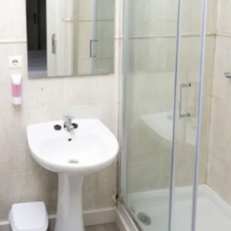 Nwt Station Pensión