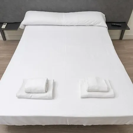 Pensión Nwt Station Valencia