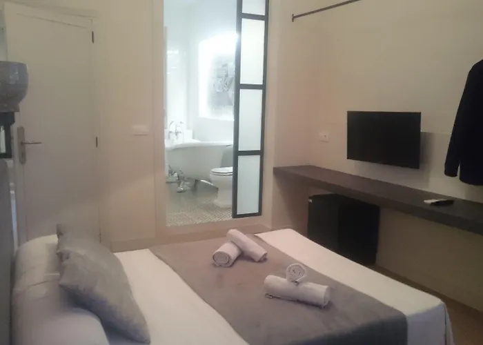 Nwt Station 2* Valence