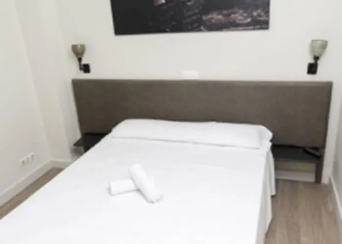 Nwt Station Guest house 2*