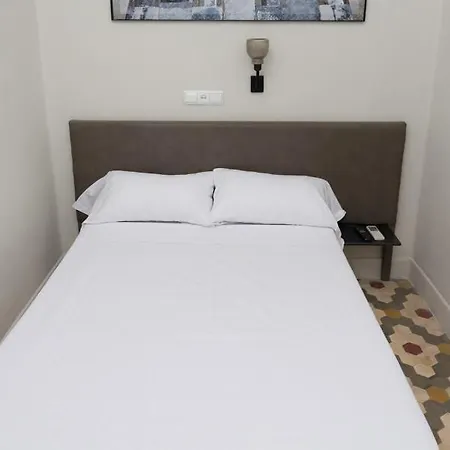 Πανσιόν Nwt Station Βαλένθια